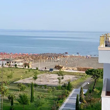 Beach Holidays Bejko بيت للعطل Velipojë